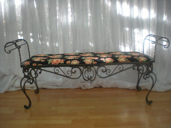 Floral Basket Loveseat